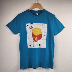 McDonald’s Fries Graphic Tee Size M Blue Cartoon Faces Fast Food T-Shirt Unisex